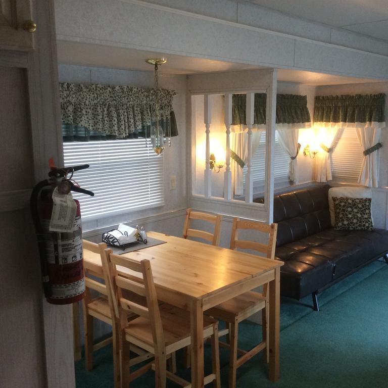 Robert'S Roost Rv Park Resort Quesnel Exteriör bild