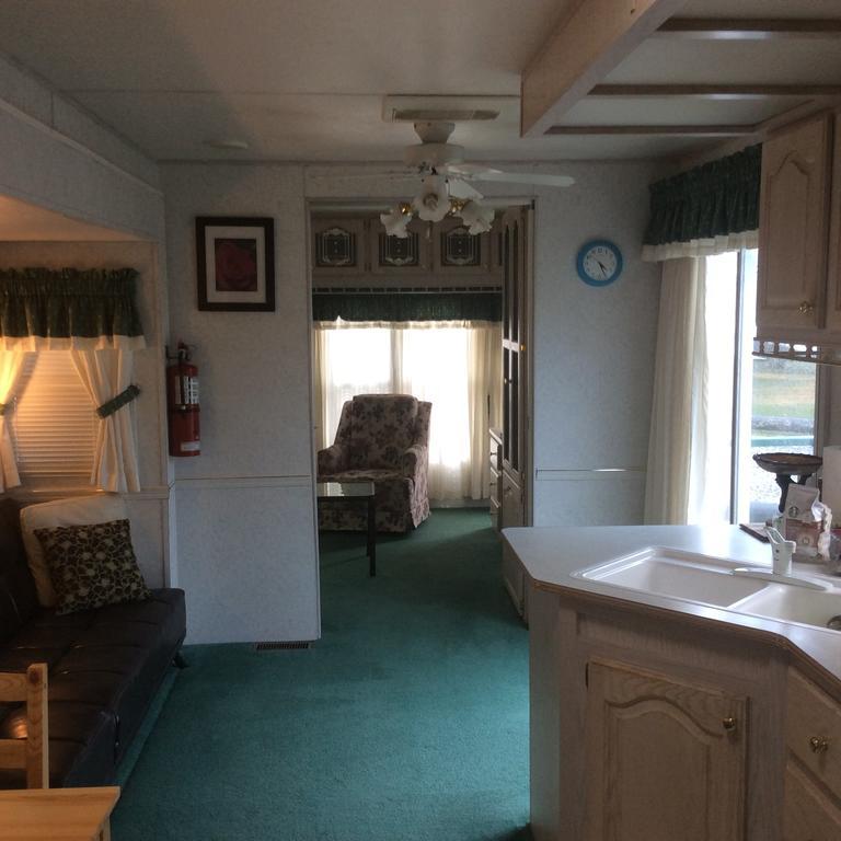 Robert'S Roost Rv Park Resort Quesnel Exteriör bild